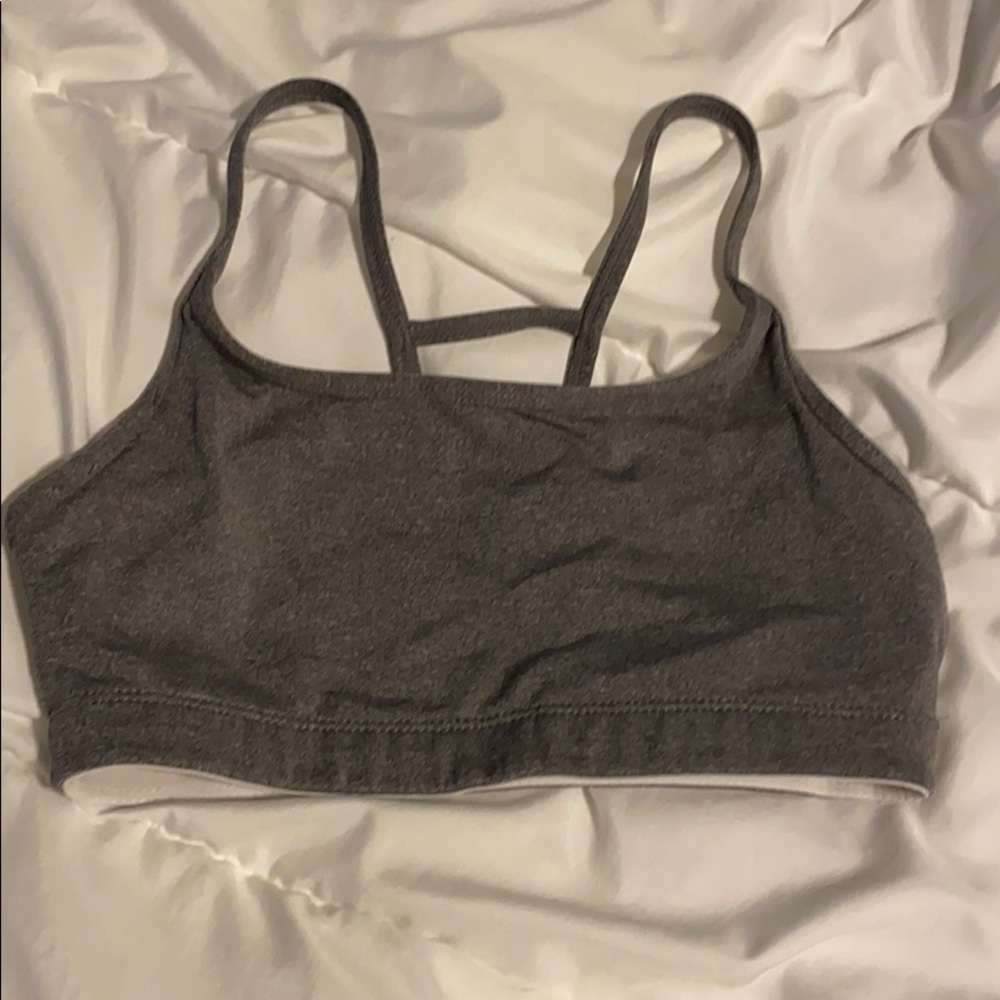 Sports bra